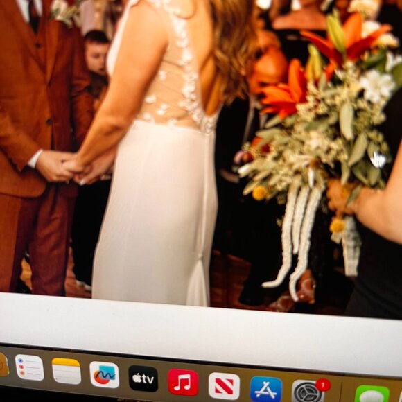 Alexandra Grecco Celia Wedding Gown Size 12 - Picture 8 of 9